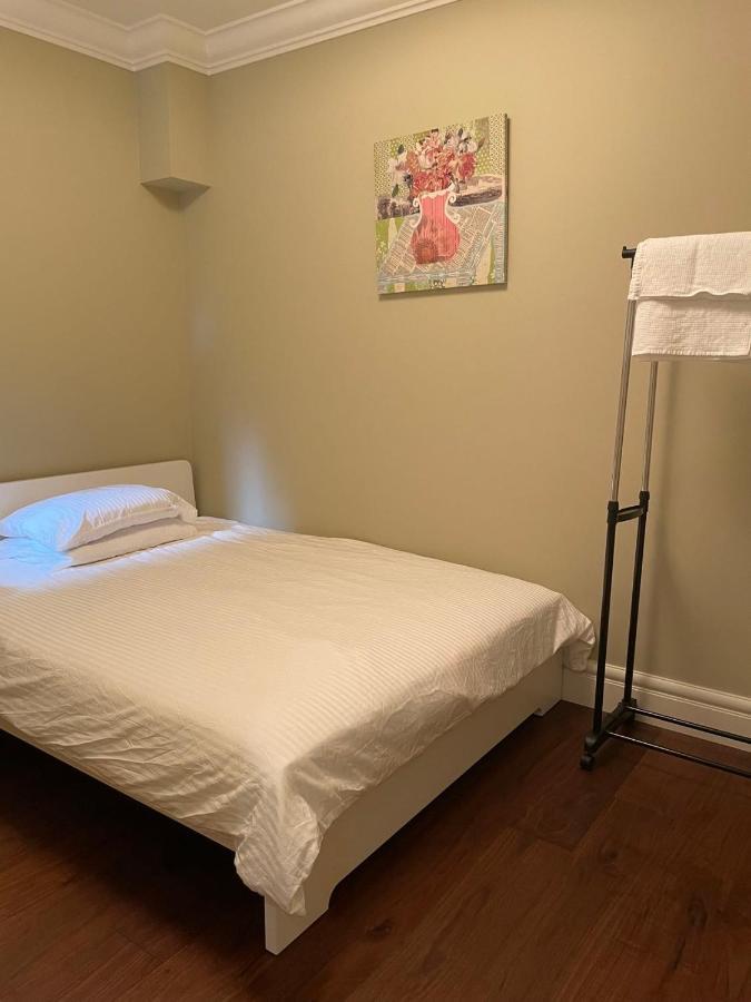 Spacious Cozy House In Vancouver West エクステリア 写真