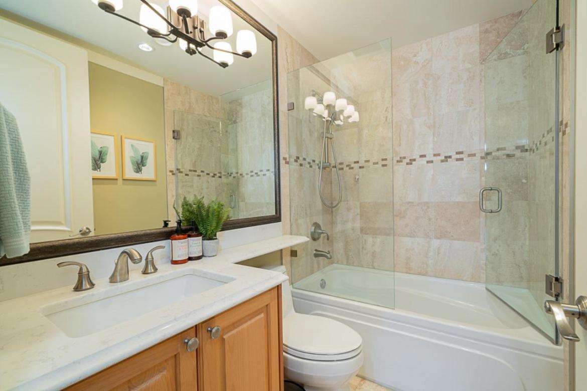 Spacious Cozy House In Vancouver West 部屋 写真